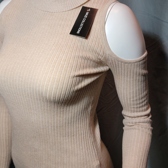 ๐ Camel Cold Sholder Top by Maze Collection - Picture 3 of 14